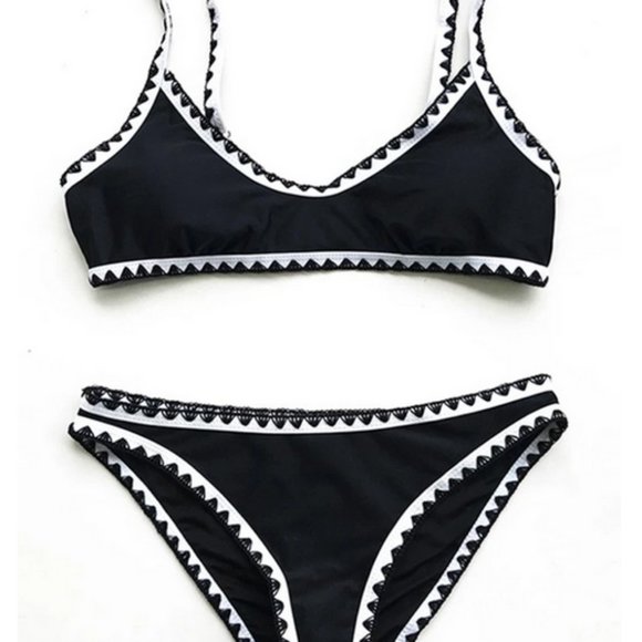 CUPSHE - NWT Black And White Crochet Bikini - Picture 2 of 4